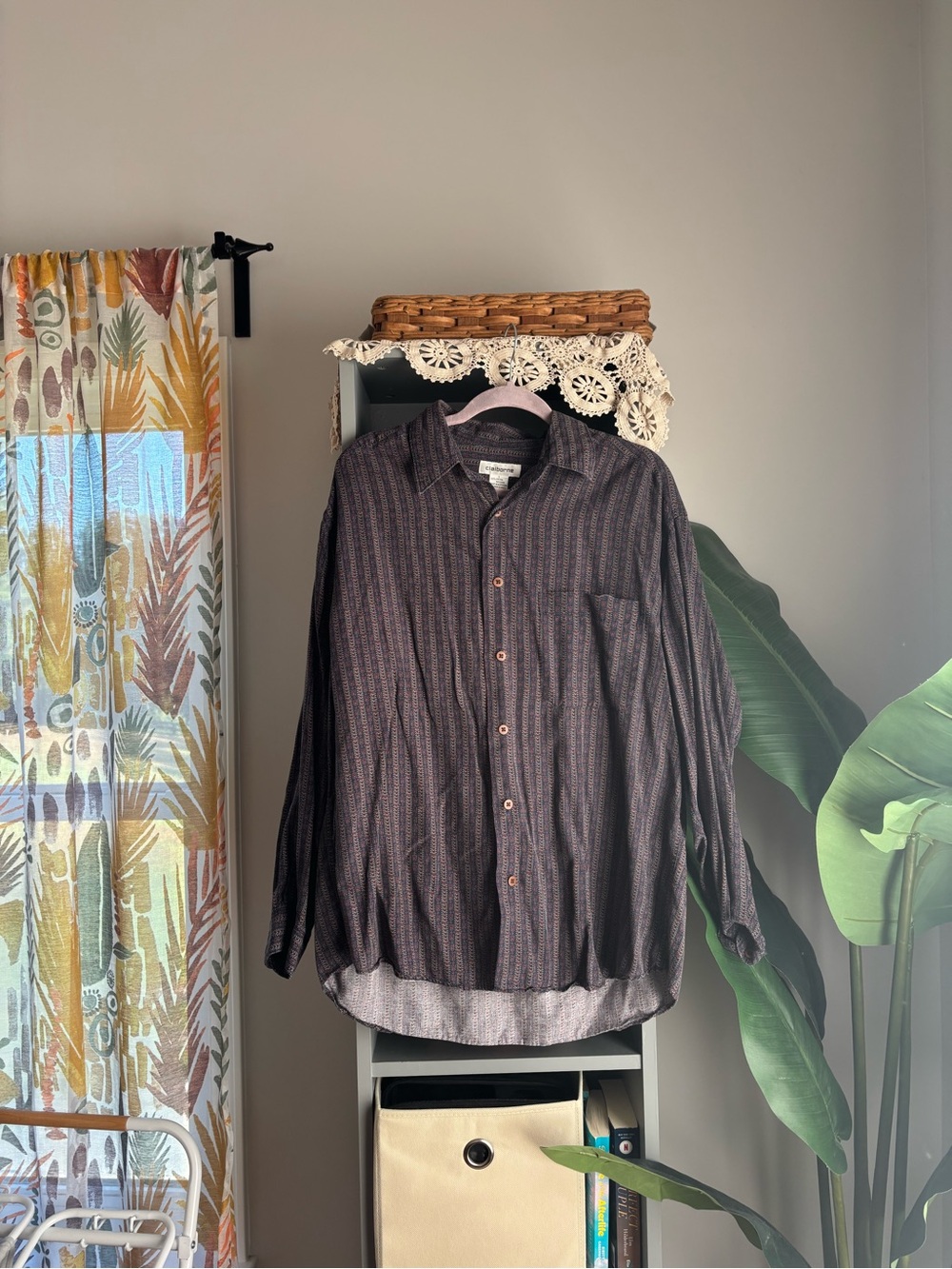 claiborne vintage patterned button down